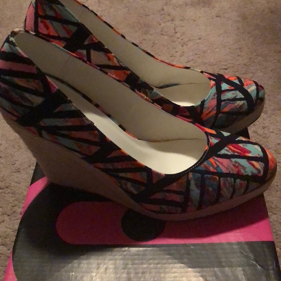 Wedges - Picture 2 of 3